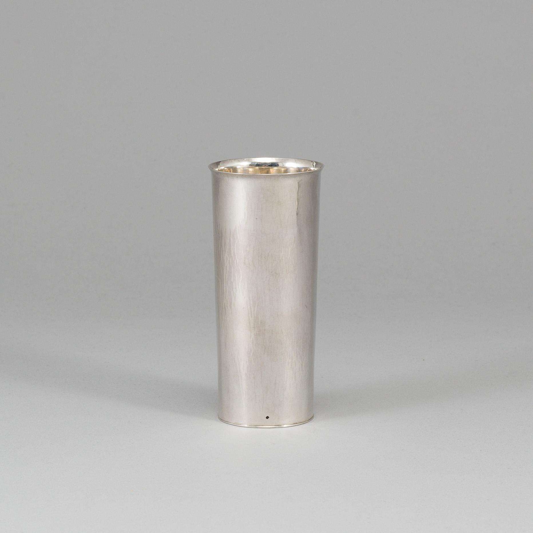 SIGURD PERSSON, a silver vase, Stockholm 1968.