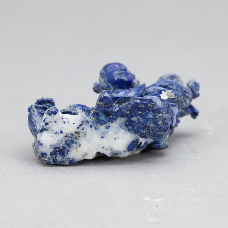FIGURIN, lapis lazuli.
