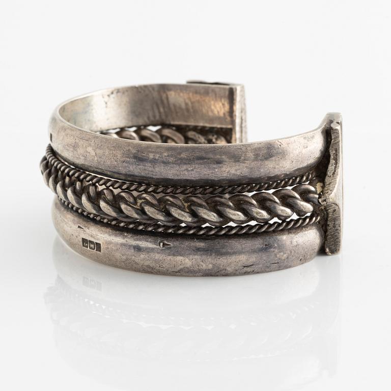 Bracelet, silver oriental.