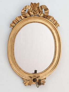 285. SPEGELLAMPETT, för ett ljus. Gustaviansk.