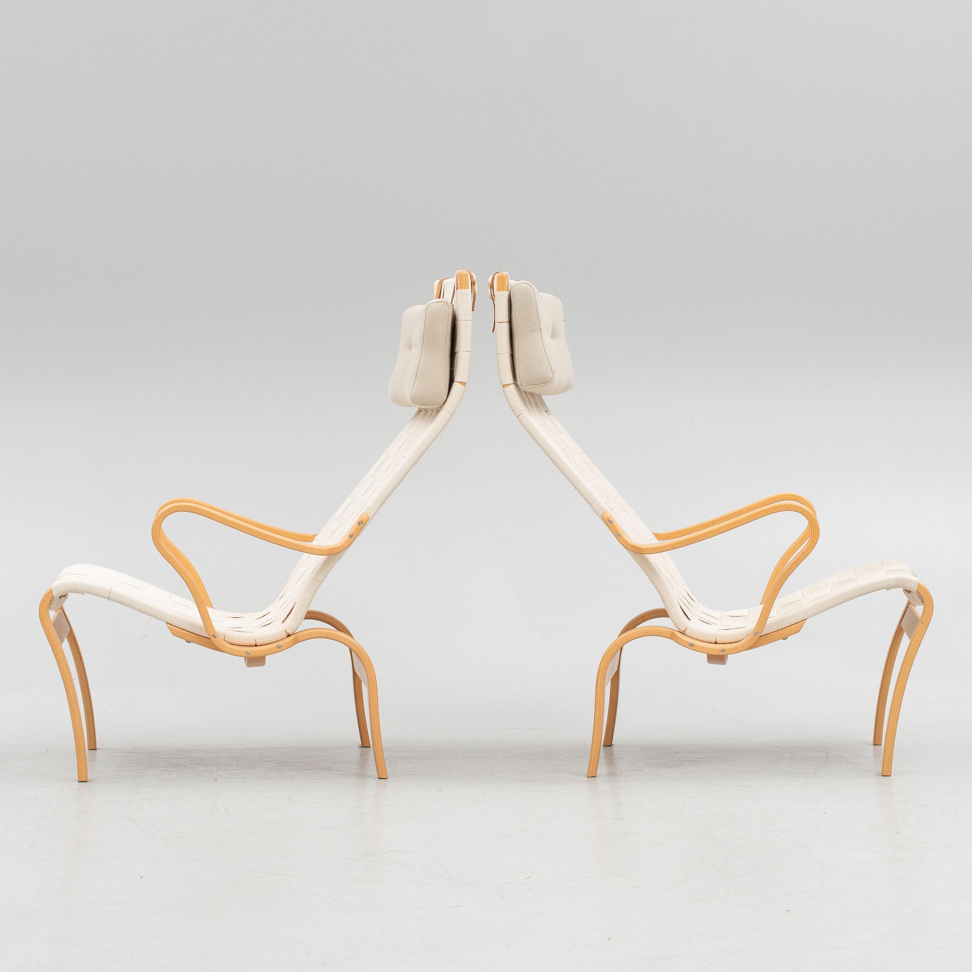 Bruno Mathsson, a pair of "Miranda" armchairs, Bruno Mathsson International, 1998.