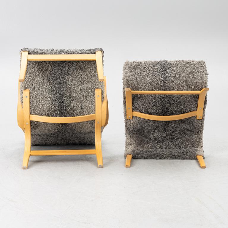 Bruno Mathsson, a 'Miranda' armchair and ottoman, Bruno Mathsson International, Värnamo, 2001.