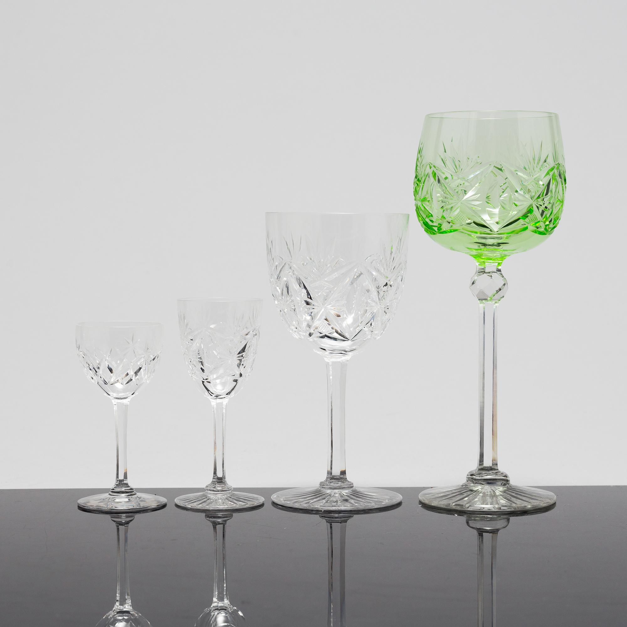 GLASSERVIS, 91 delar, 1900-tal.