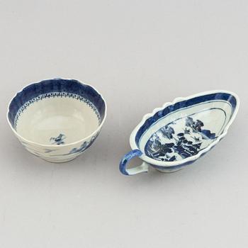 Eleven blue and white porcelain objects, Qing dynasty, 18th-19th century.