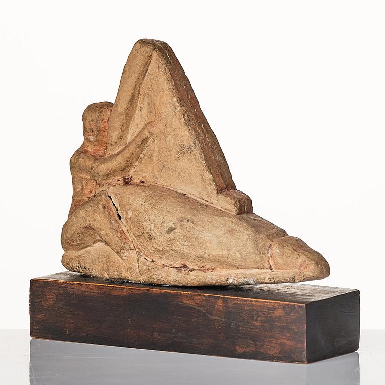 A pottery figure of a harp player. Presumablu Greek - Roman time.