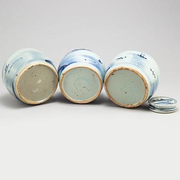 Three blue and white ginger jars, Qing dynasty, 19th century.