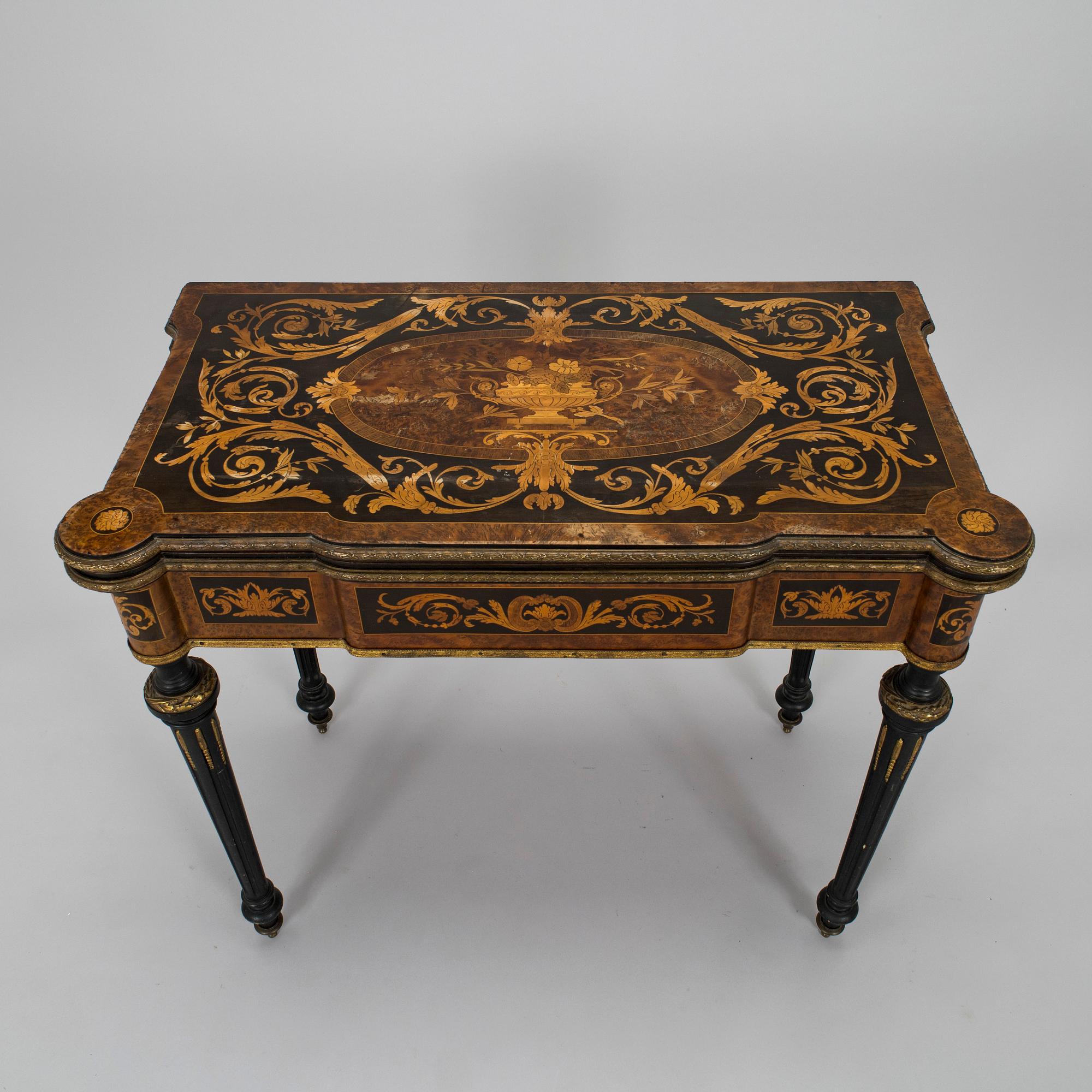 Game table, probably France, 19th century.