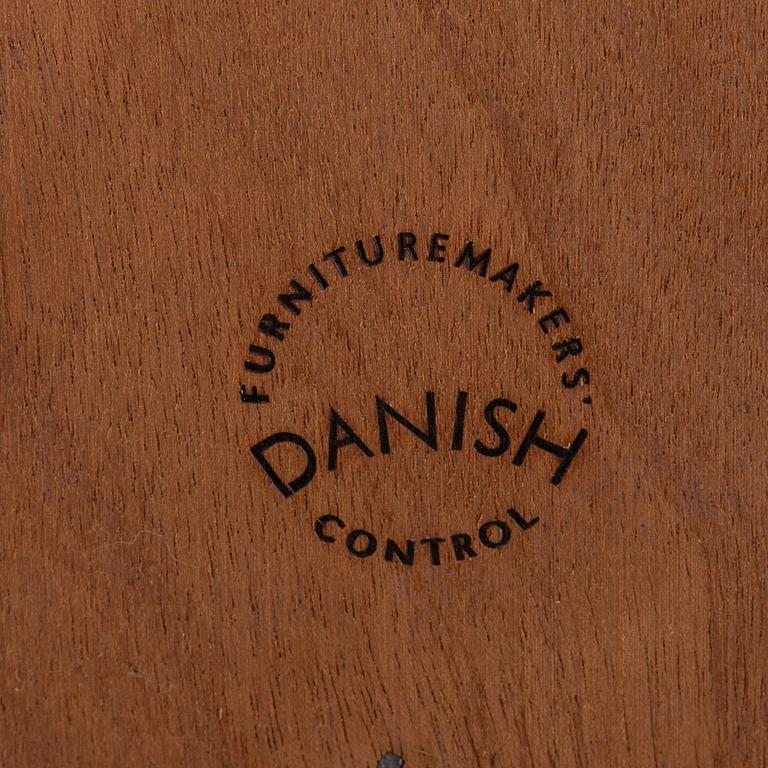 A pair of rosewood bookcases, Denmark, 1960s/70s.