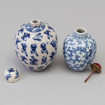 Two blue and white miniature jars, Qing dynasty, 19th Century.