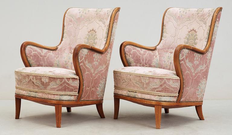 FÅTÖLJER, ett par, "Patronen", Carl Malmsten, omkring 1900-talets mitt.