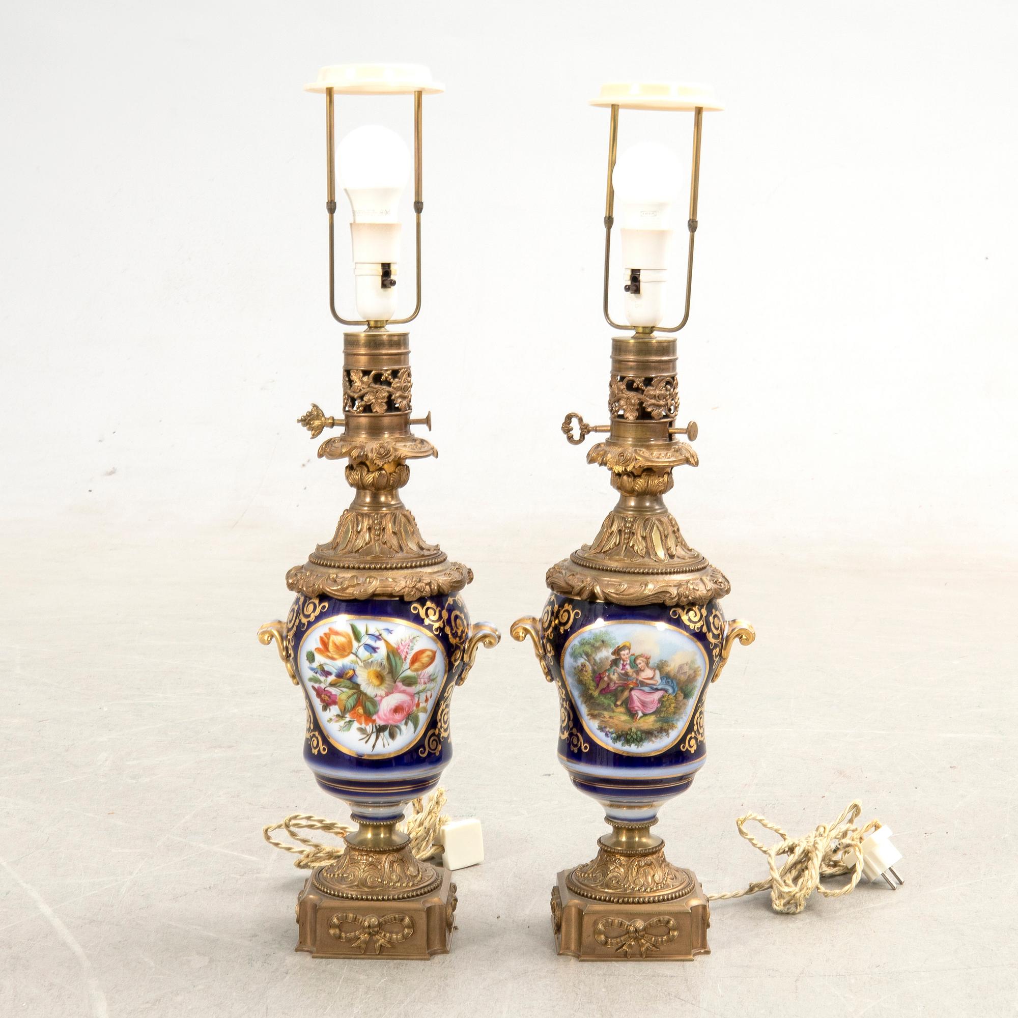 Table lamps, a pair, porcelain, first half of the 20th century.