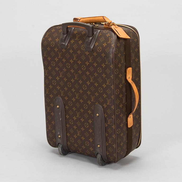 Louis Vuitton, resväska, "Pegase 55".