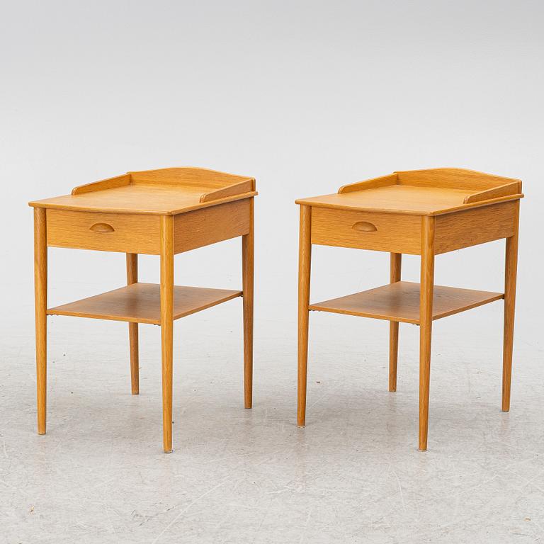 Sängbord, ett par, AB Erik Andersson & Co snickerifabrik, Växsjö, 1950/60-tal.