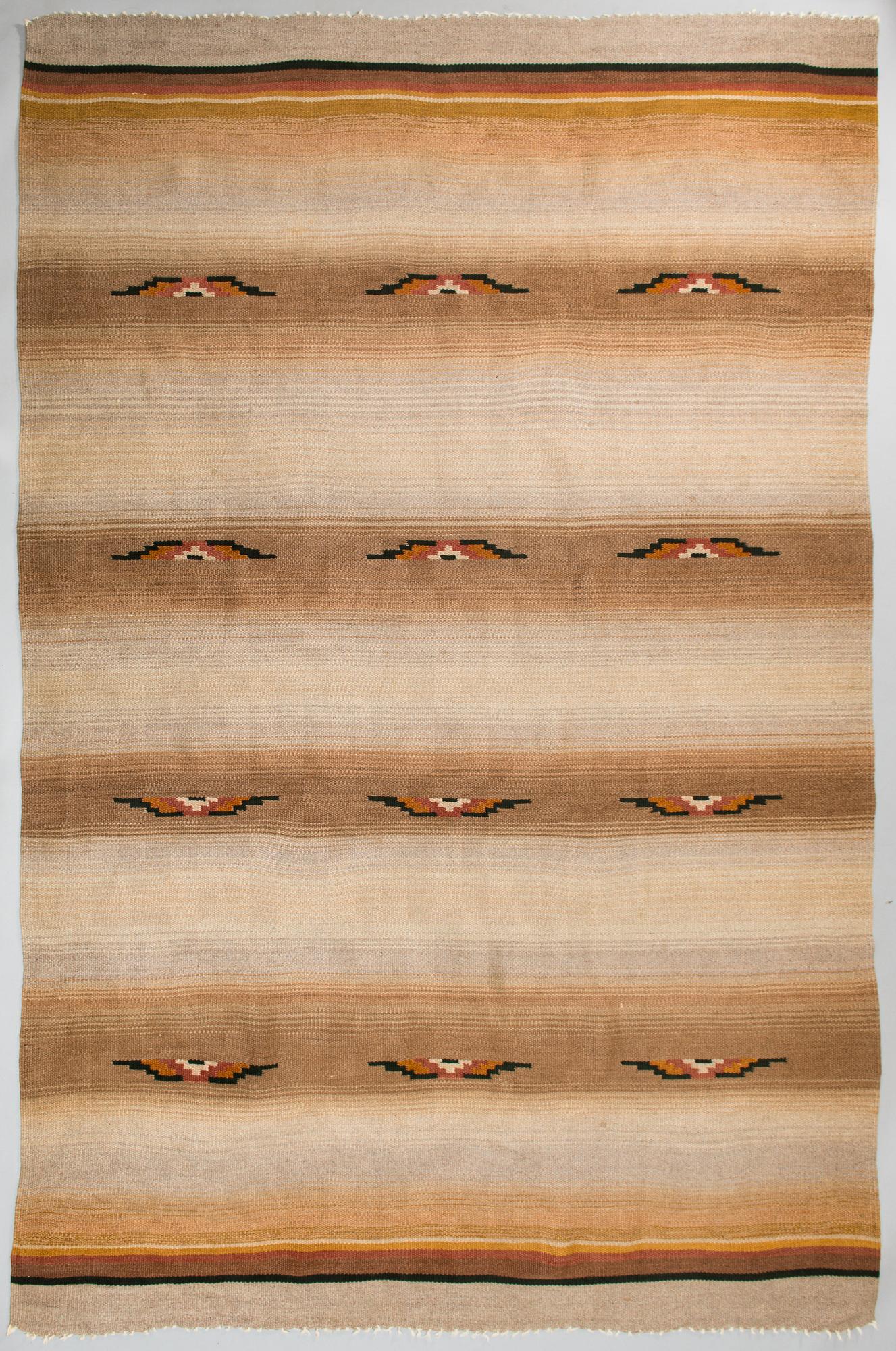 A 1930s Finnish flat weave carpet probably Kodiksamin Mattokutomo.  Circa 290x195 cm.