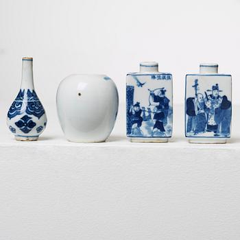 PARTI KINAPORSLIN, 13 delar, 1700-1900-tal.