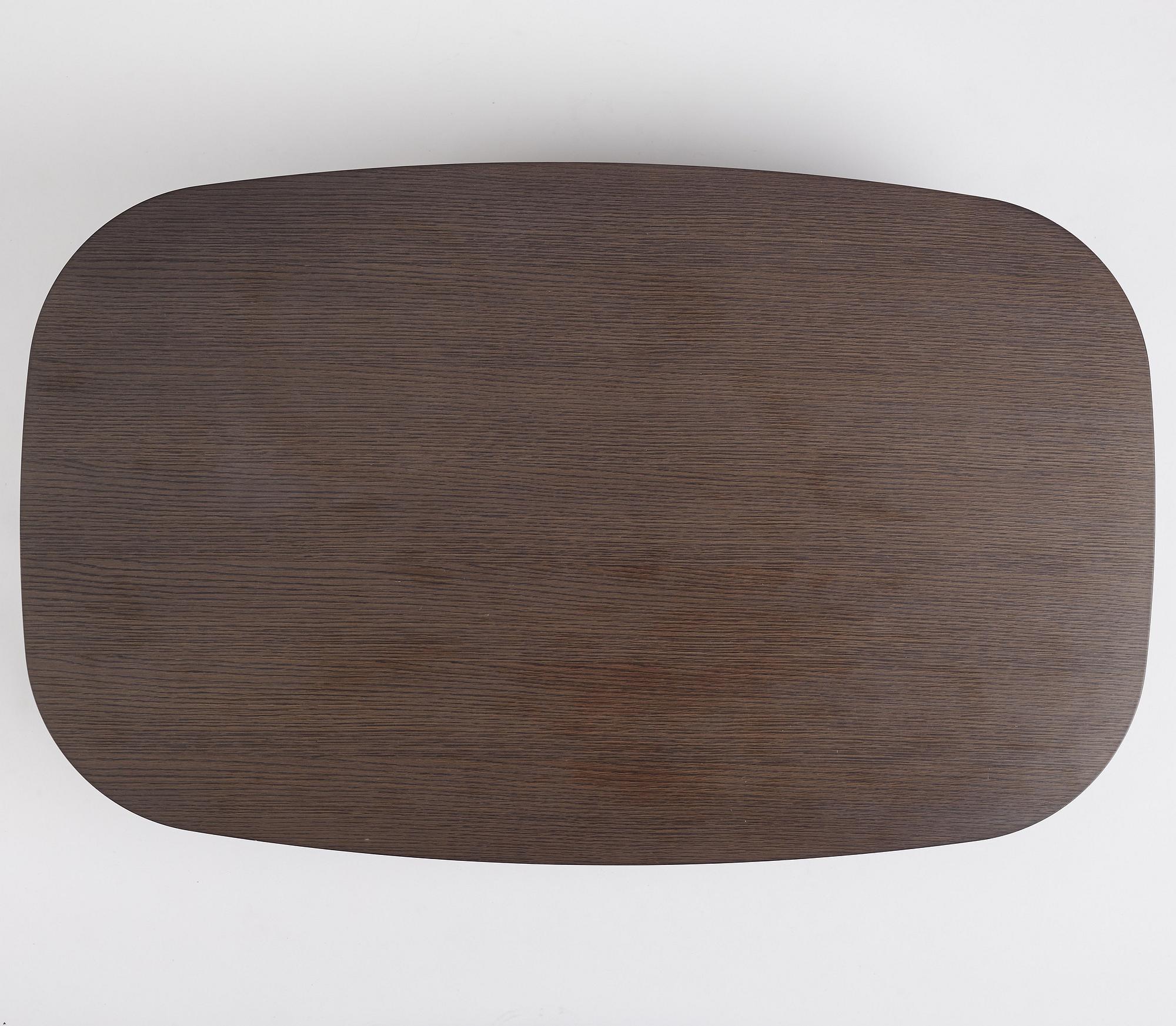 Edward Barber & Jay Osgerby, a "Tobi-ishi, Small table" , low table, B&B Italia, post 2014.