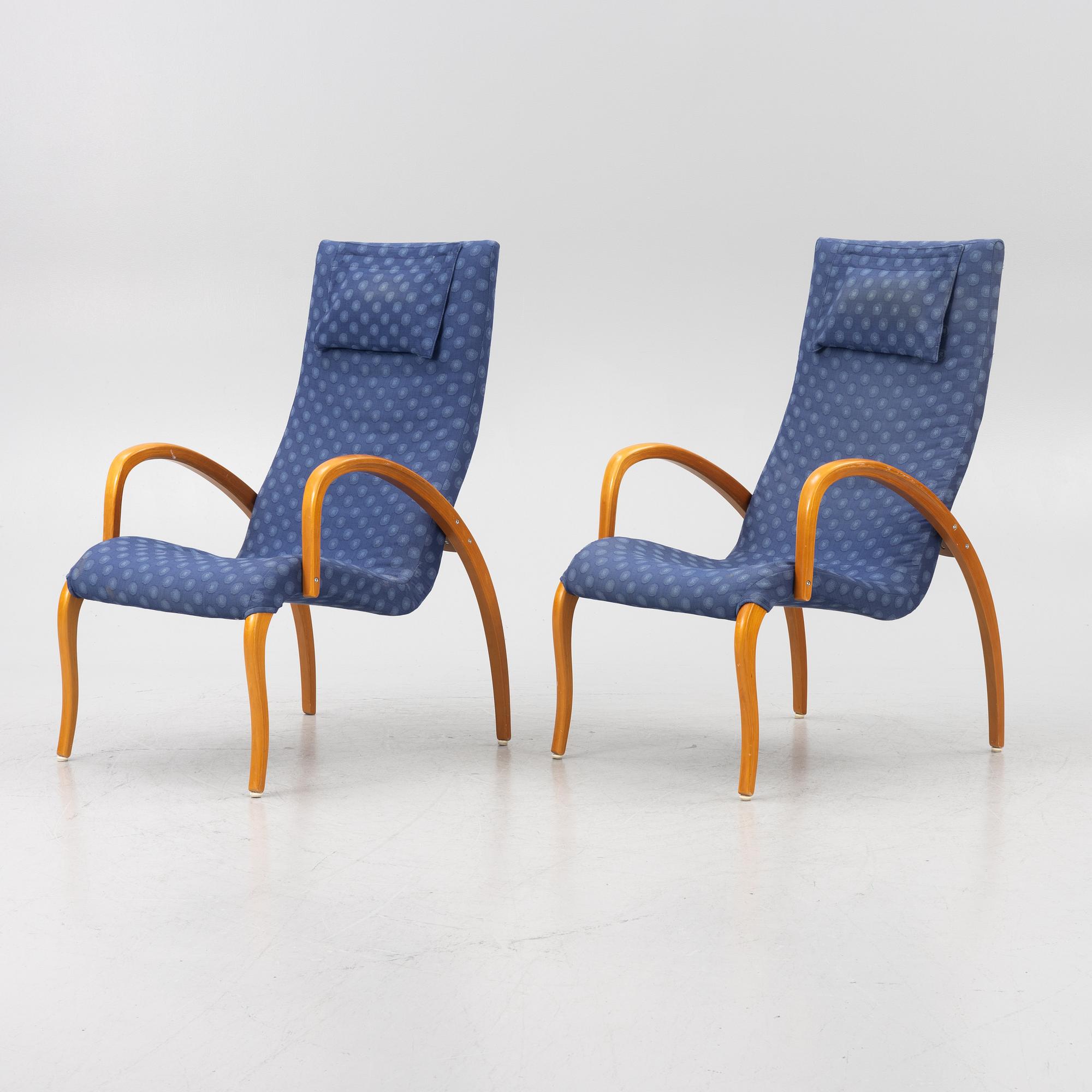 Markku Pakkanen, a pair of 'Harlekiini' armchairs, Asko, Finland, late 20th Century.