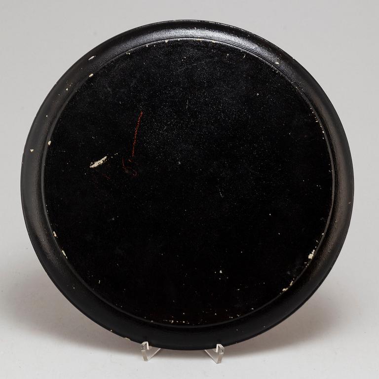 A Japanese tray and lidded box, lacquer, Meiji (1868-1912).