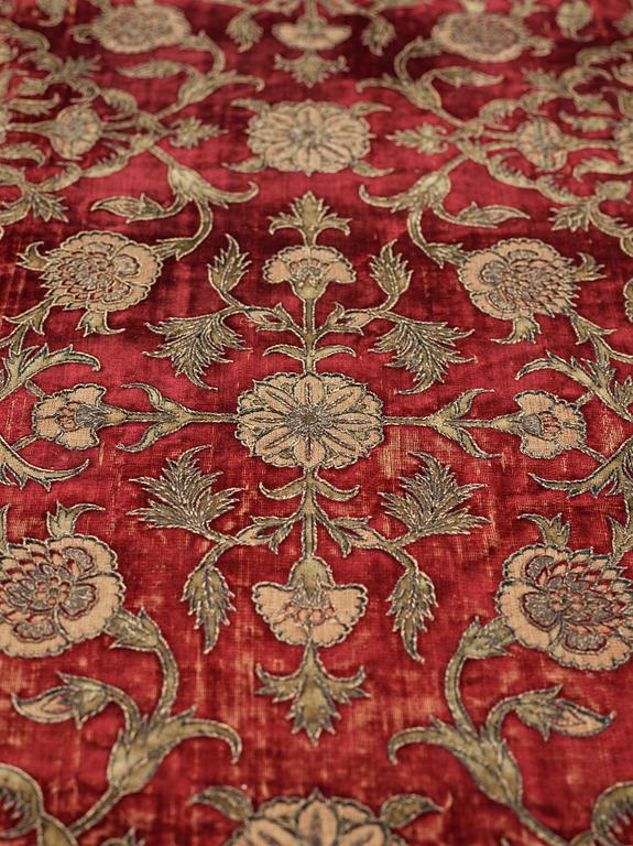 A MUGHAL SILK VELVET, India, probably the second half of the 18th century, ca 227 x 146,5 cm.