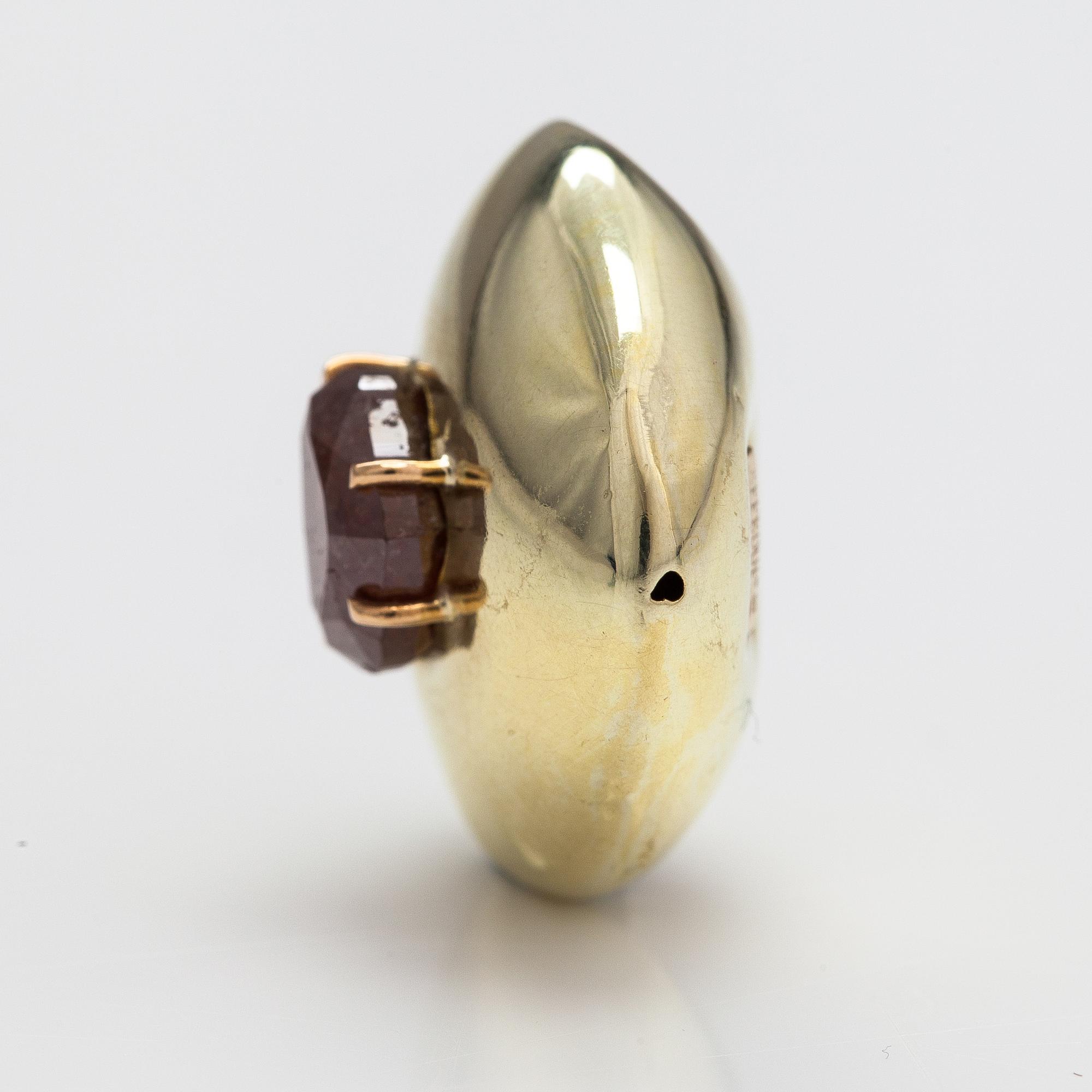 An 18K gold pendant with a ca. 2.18 ct diamond. Effedue, Italy. GIL certificate.
