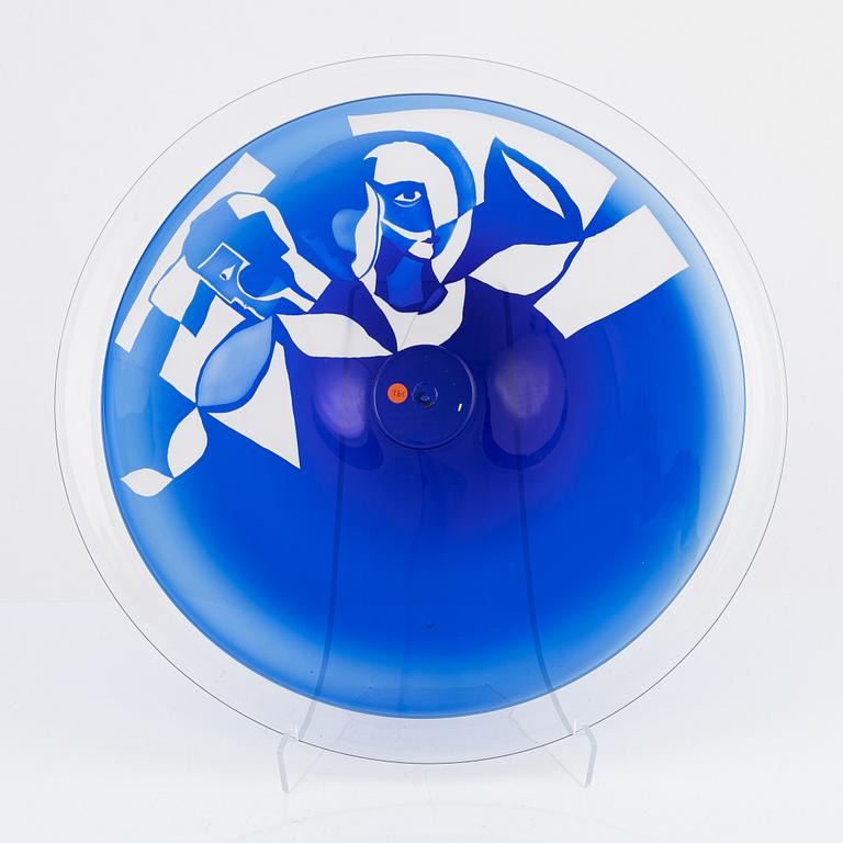 Klas-Göran Tinbäck, a dish, dated 1984.