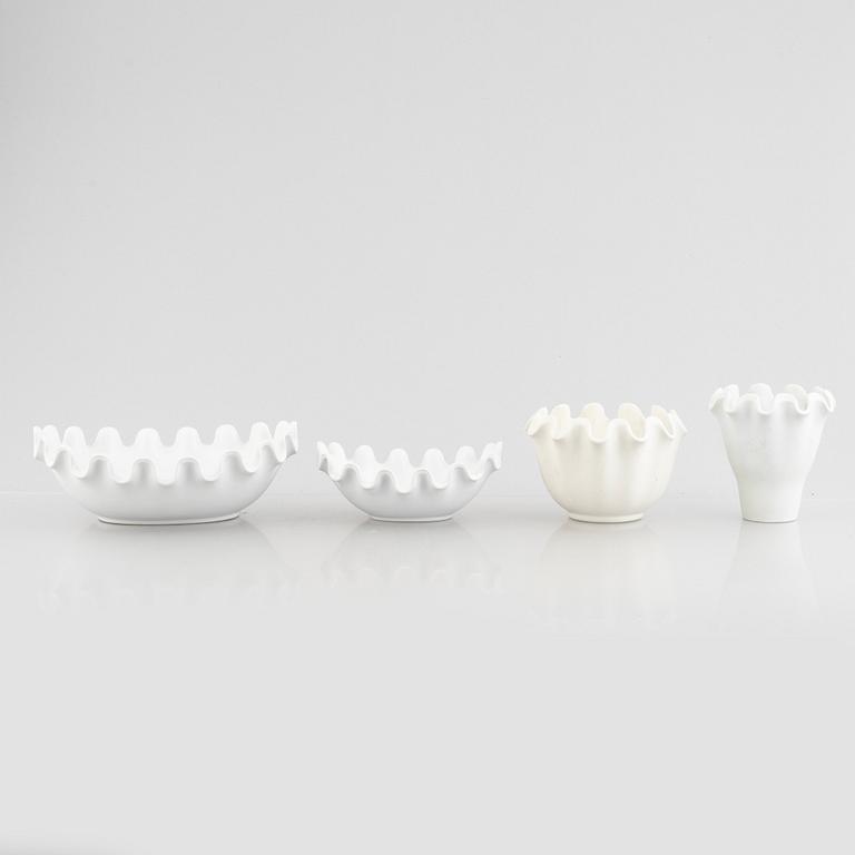 Wilhelm Kåge, skålar, 3 st samt vas, "Våga", Gustavsberg.