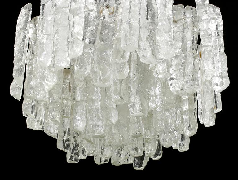 TAKLAMPA, "Ice block chandelier", J.T Design, Kalmar, Österrike, 1960-tal. Höjd ca 70 cm.