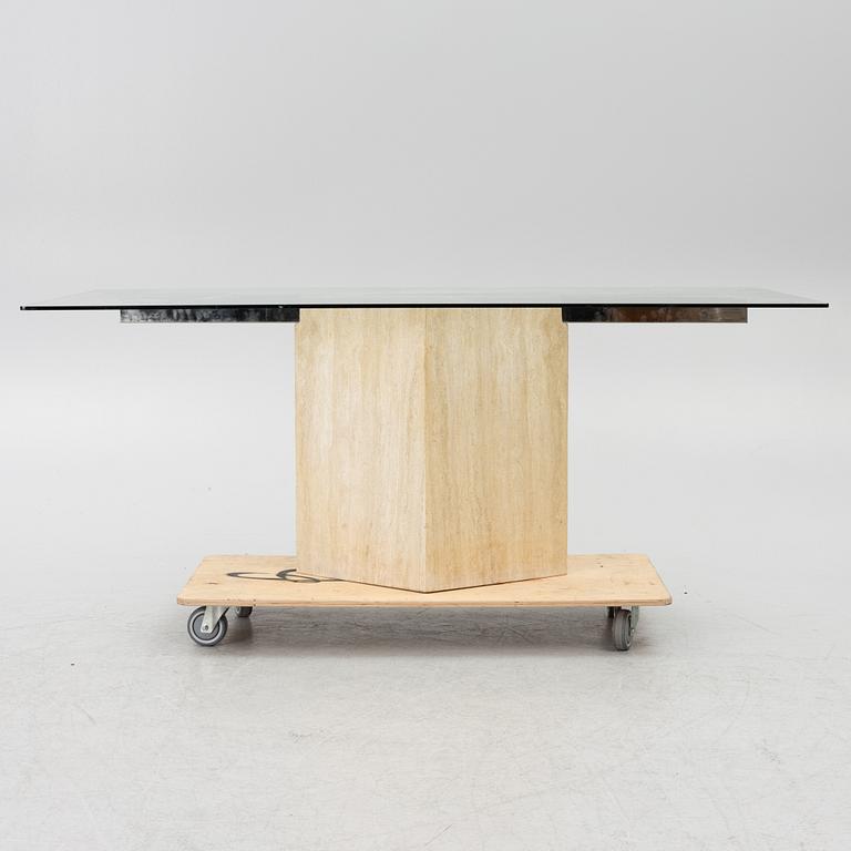 Dining table, probably Italy, last quarter of the 20th century.