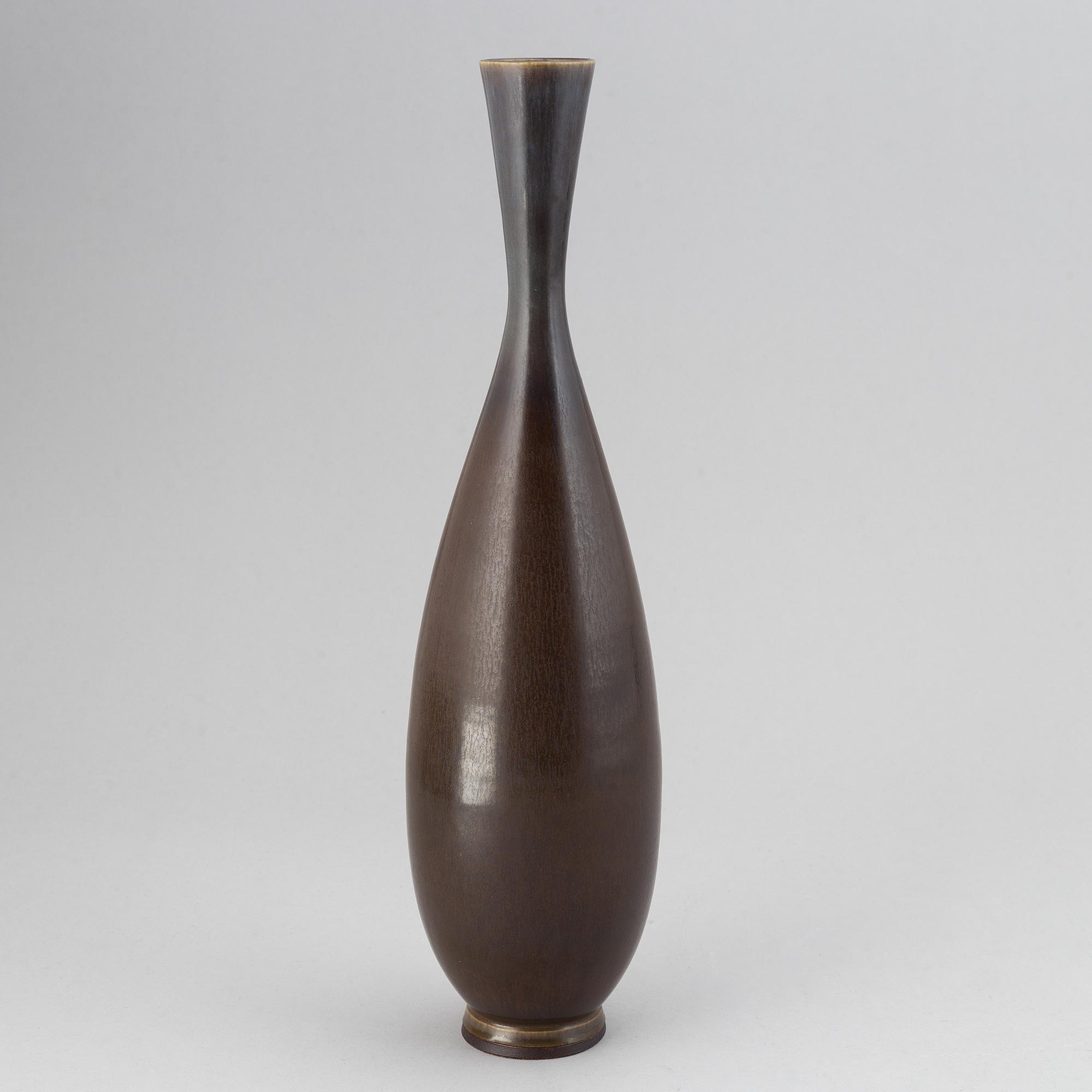 Berndt Friberg, a stoneware vase, Gustavsberg studio, Sweden.