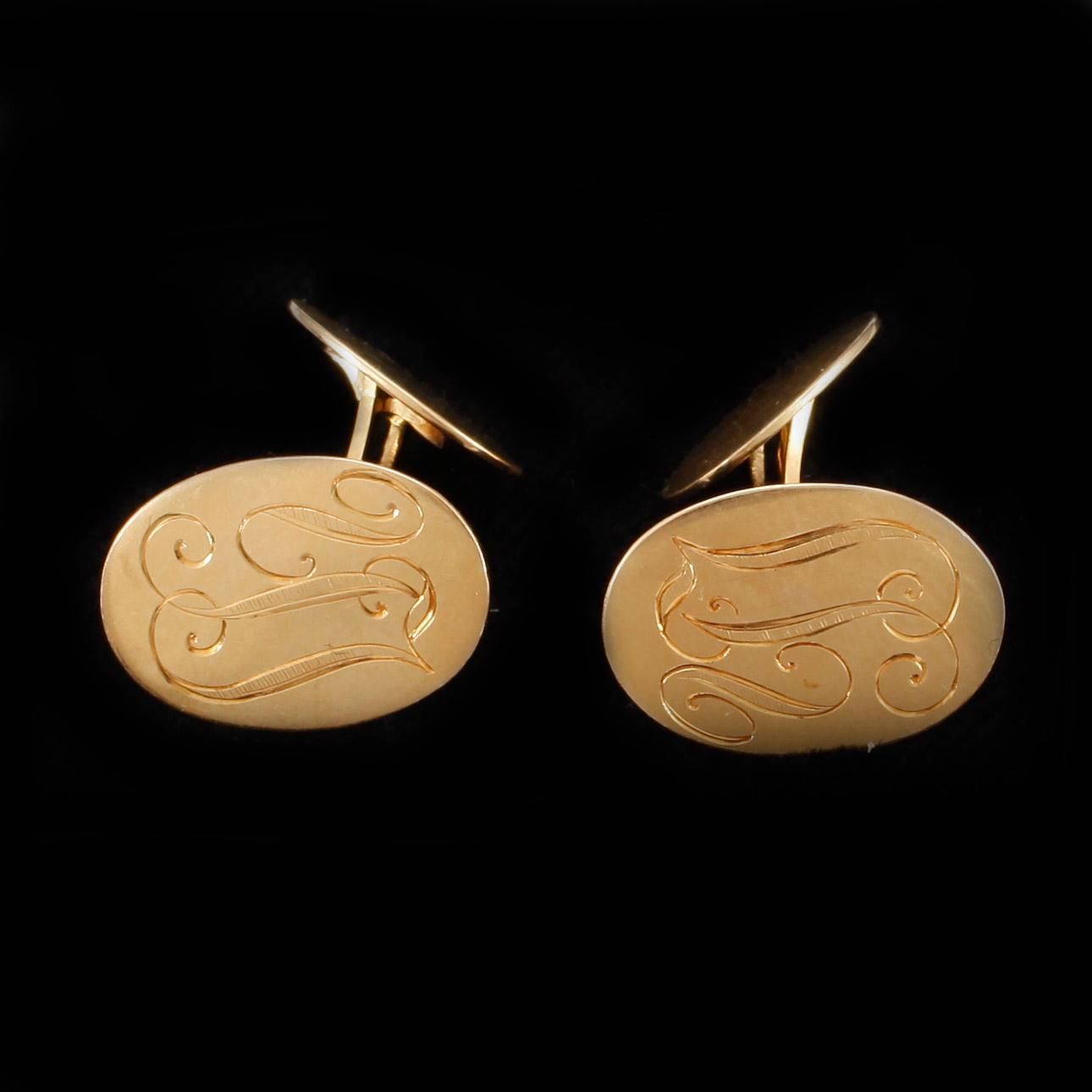 PARTI GULD, 4 delar, 18k guld. Total vikt ca 12 g.