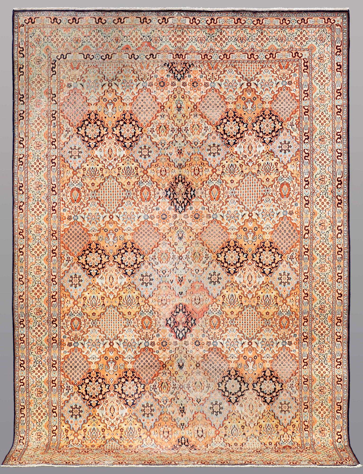A RUG, Silke Kashmir, 274 x 182 cm.