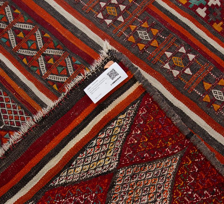 MATTA/TÄCKE, semiantik, Nordafrika/Centralasien. Ca 265 x 142 cm.