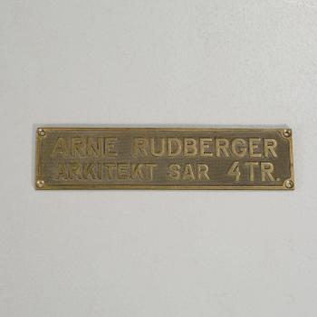 A sculpting table from the mid 20th century.