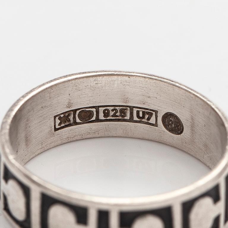 Börje Rajalin, armband och ring, silver. Kalevala Koru, Helsingfors 1973.