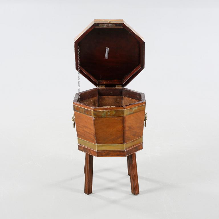 A George III wine cooler from the 19th century.