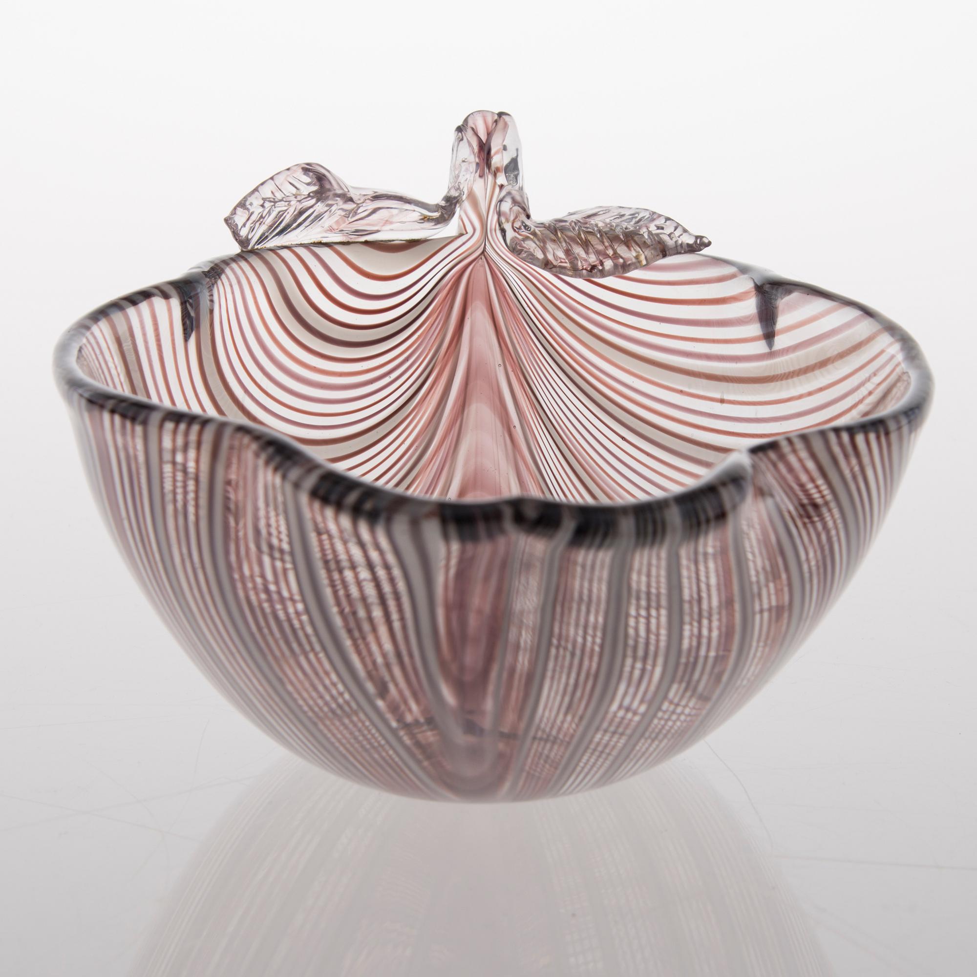 A leaf shaped filigree glass bowl from Venini, Murano.