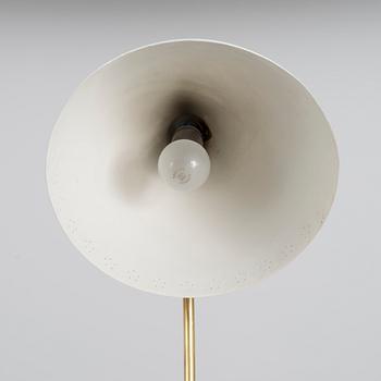 Lisa Johansson-Pape, GOLVLAMPA, model 2062, Stockmann Orno, 1900-talets mitt.