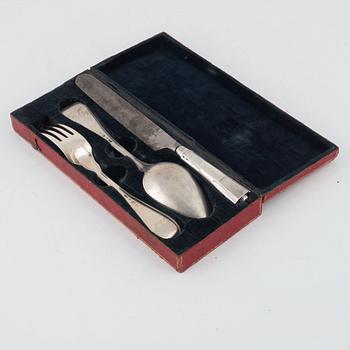 A three-piece silver travel cutlery, mark of Pehr Abraham Taxberg, Sundsvall 1843.