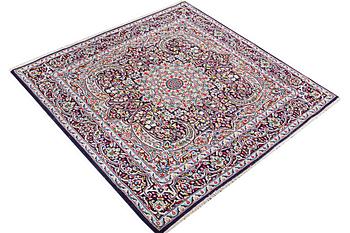 A Kerman Laver rug, c. 149 x 147 cm.