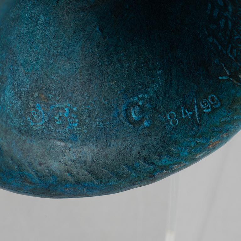Yrjö Edelmann, "Wrapped Moët & Chandon".