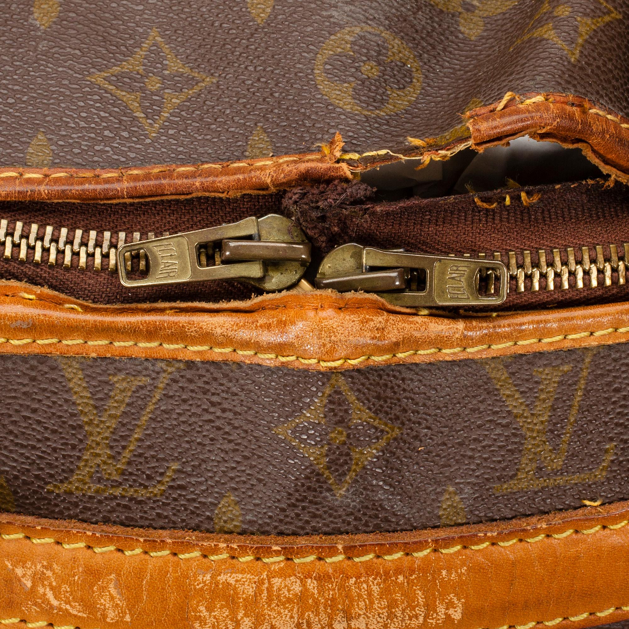 VÄSKA, "Sac Chaussures", Louis Vuitton.