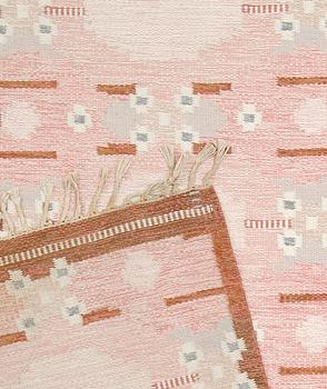MATTA, rölakan, Ingegerd Silow, signerad IS. Ca 358 x 79 cm.