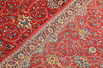 A Sarouk runner, c. 425 x 79 cm.