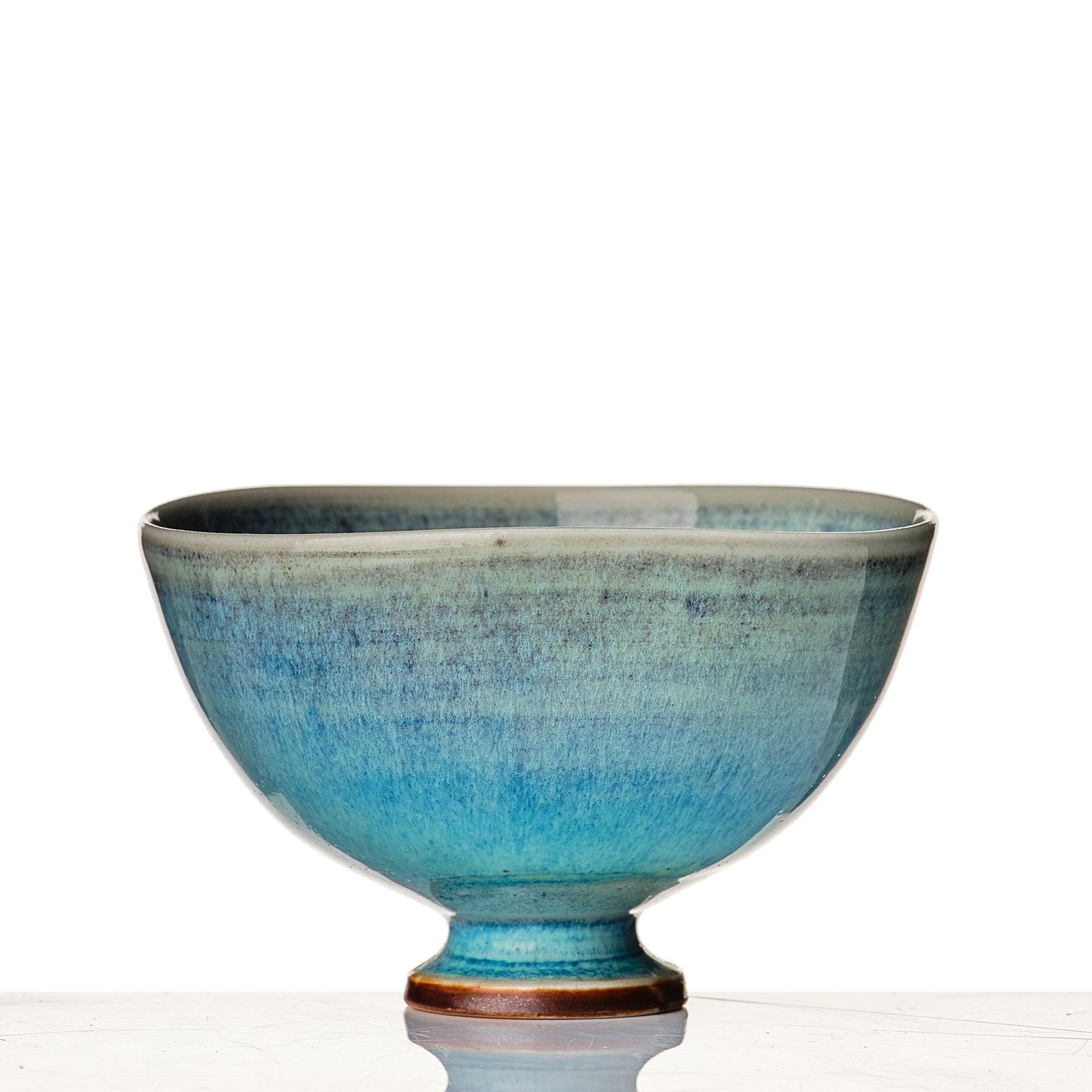 Berndt Friberg, vaser 3 st och skålar 2 st, Gustavsbergs studio, olika årtal.