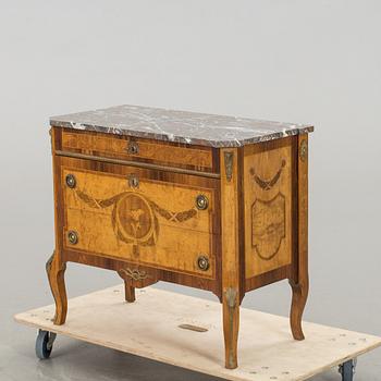 BYRÅ, Gustaviansk stil, 1900-talets andra hälft. S.k Haupt-kopia.
