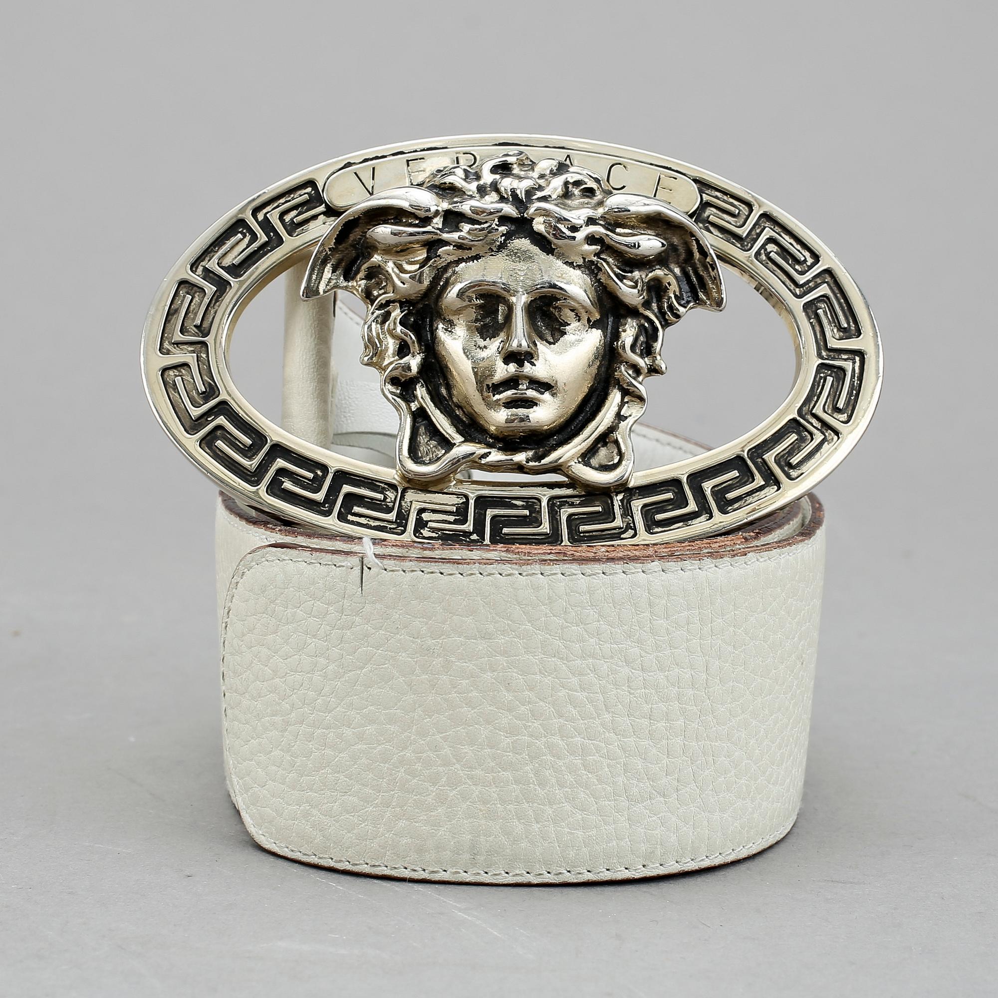 SKÄRP, Versace.