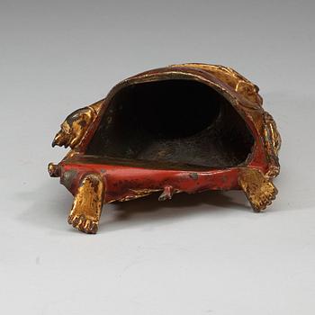 BODHISATTVA, brons, förgylld och röd lack. Ming dynasty, 1600-tal.