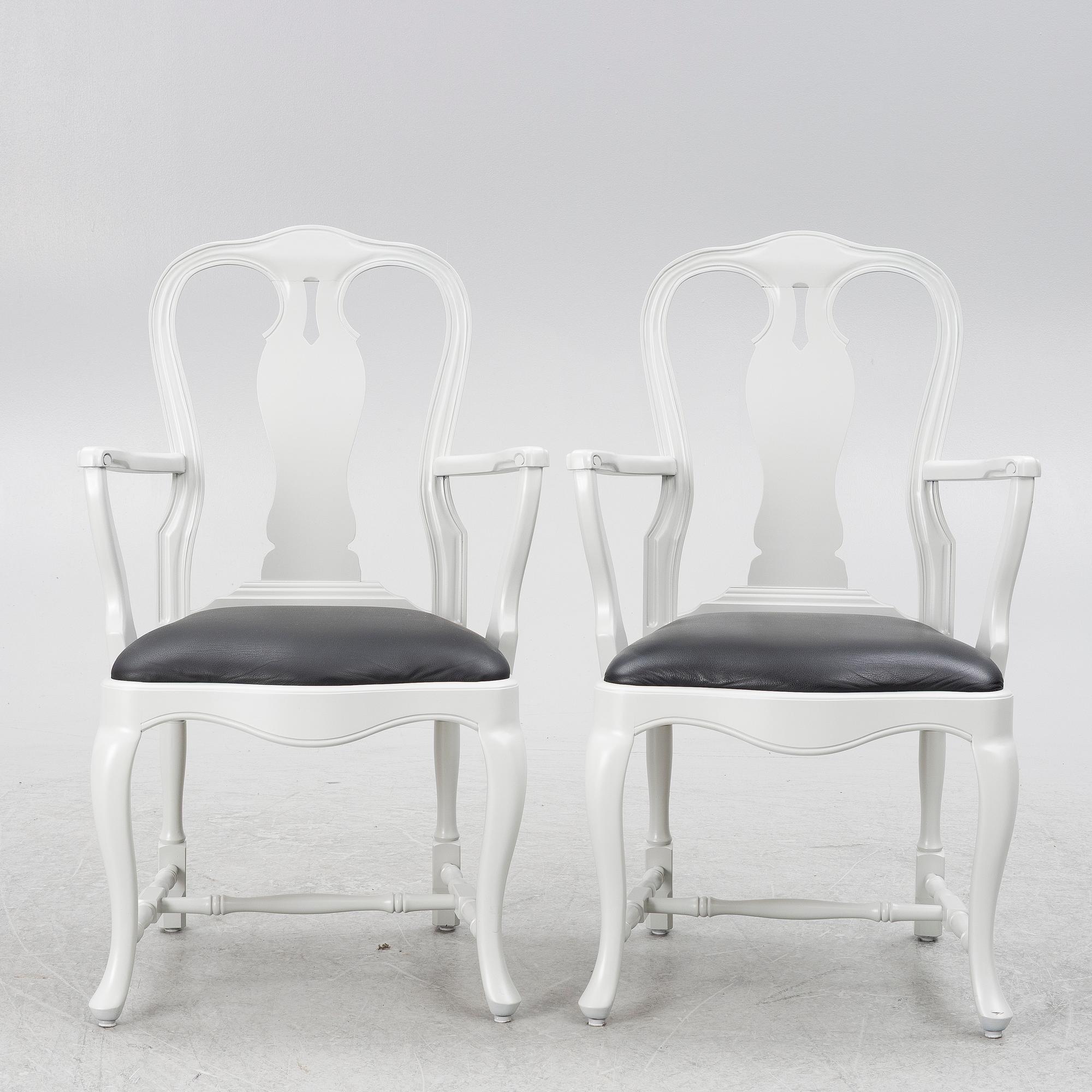 Karmstolar, ett par, rokokostil, Åmells Möbler, 2000-tal.