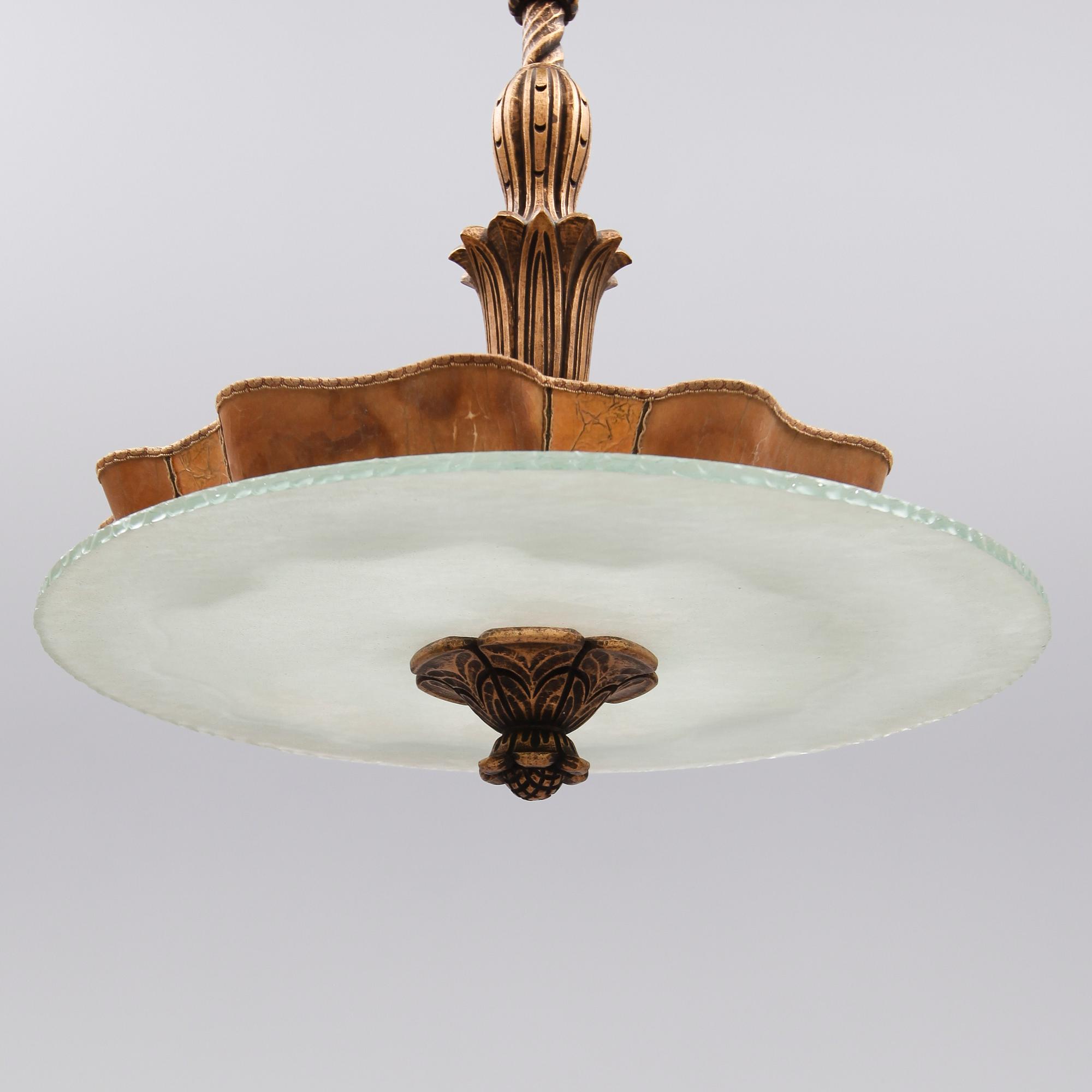 TAKLAMPA, 1900-talets första hälft, höjd ca 74 cm.