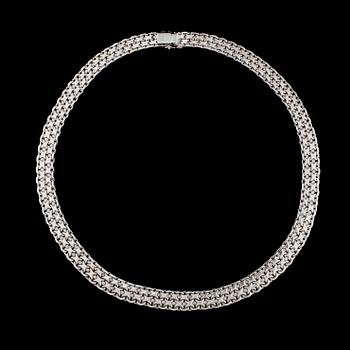 HALSSMYCKE, 14K vitguld. Vikt ca 55,0 g.